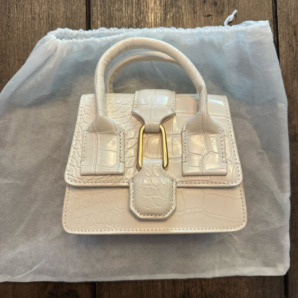 Bridal handbag